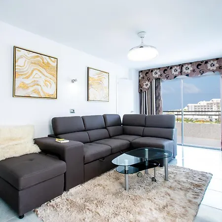 Fabulous New 2 Bedroom In Апартаменты *