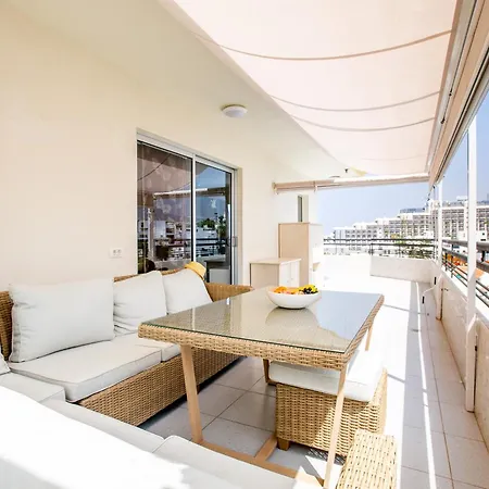 Fabulous New 2 Bedroom In Адехе