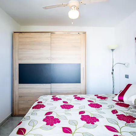 Fabulous New 2 Bedroom In * Costa Adeje (Tenerife)